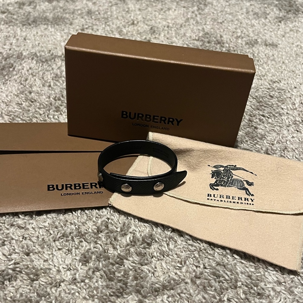 Burberry Triple Stud Grainy Leather Black Bracelet